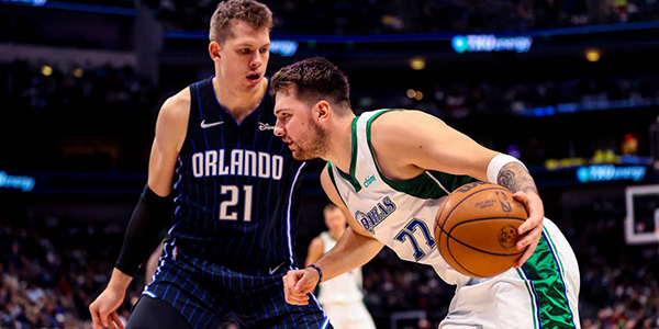 郝伟带队采 郝伟带队采