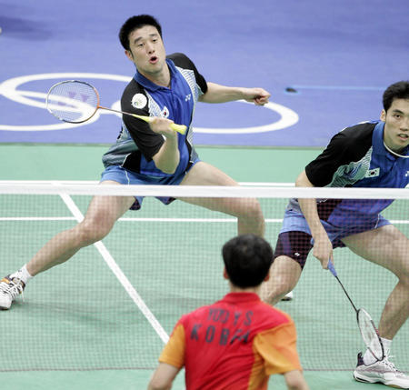 它以明确的 它以明确的